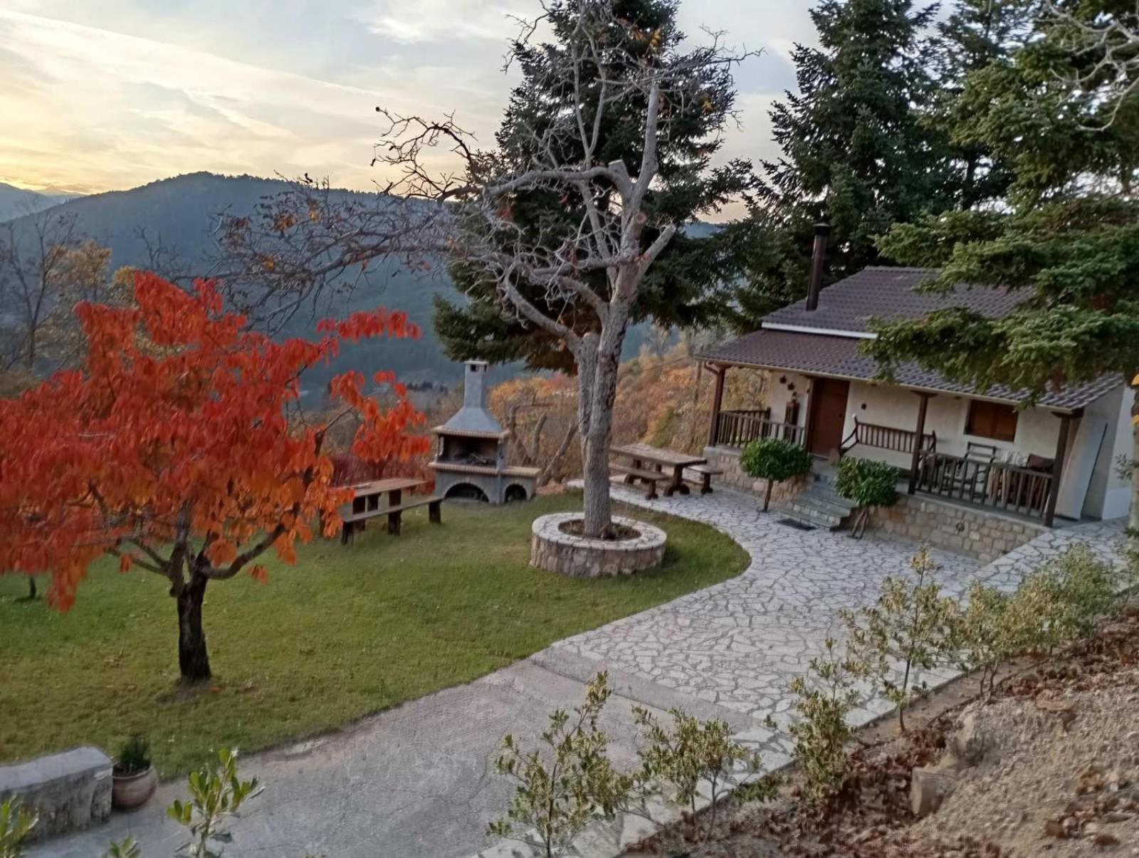 Ξενώνας Το Πατρικό Karia  Экстерьер фото